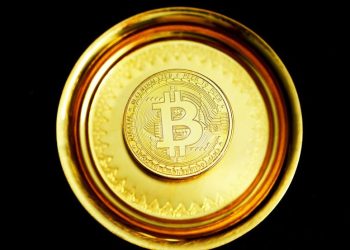 Crypto Market Recap: Bitcoin Logs Weakest Monthly Growth in a Year Despite Strong ETF Inflows