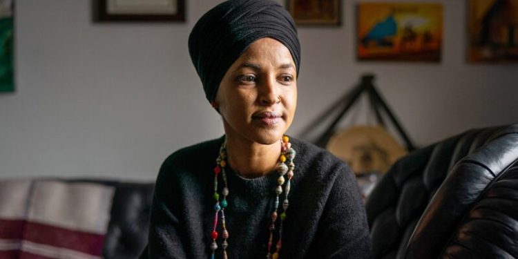 Ilhan Omar calls Trump an ‘unhinged lunatic,’ urges booting him out of office